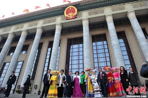 十一届全国人大五次会议今闭幕 温家宝将见记者