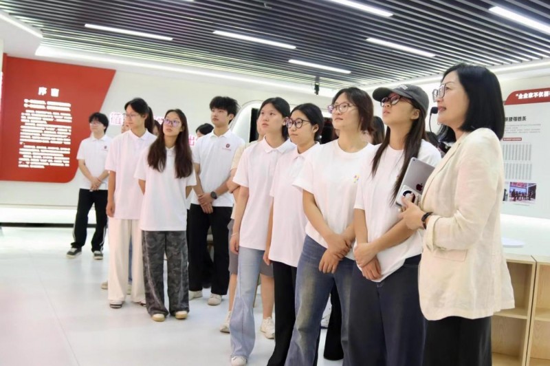 暑期社会实践|现代管理学院：赓续十五载，五色花暑期社会实践队用爱传递爱